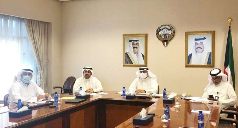 جانب من مشاركة الفارس في المائدة المستديرة الوزارية للطاقة والمناخ والتنمية المستدامة التي نظمتها «أوبك» عبر الاتصال المرئي