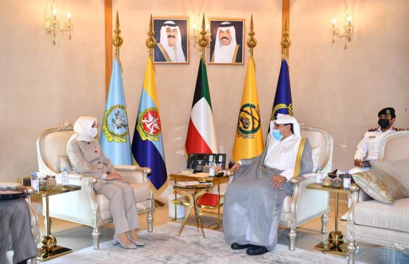 العلي مستقبلا السفيرة عائشة كويتاك