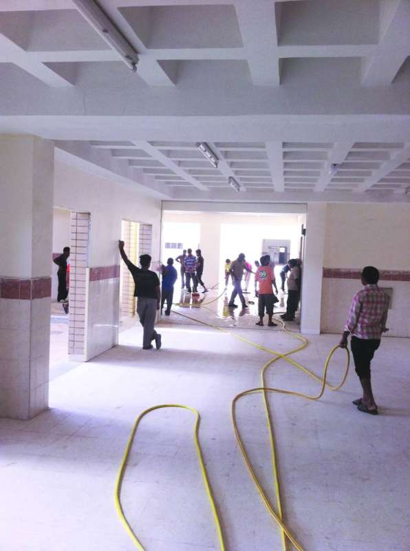 
العمل على قدم وساق لتنظيف المدارس وتجهيزها للدراسة