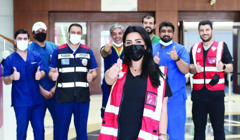 
فرحة الطواقم الطبية والصحية في مركز التطعيم في أرض المعارض بتحسّن المؤشرات الوبائية 	(تصوير أسعد عبدالله)
