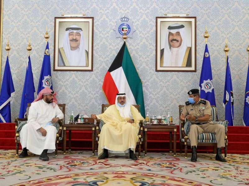 نائب رئيس الحرس الوطني ومحافظ العاصمة يهنئان وكيل الداخلية بمنصبه الجديد 