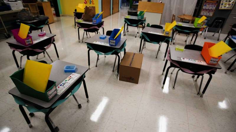 نورة الغانم لـ«الراي»: المدارس لن تستطيع مباشرة عملها دون تعاون الجهات المجتمعية والرسمية معها
 