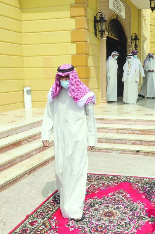 الأمير بعد صلاة الجمعة في 2 أكتوبر