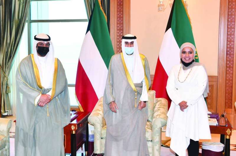 صاحب السمو متوسطاً المطيري والشهاب في 20 سبتمبر