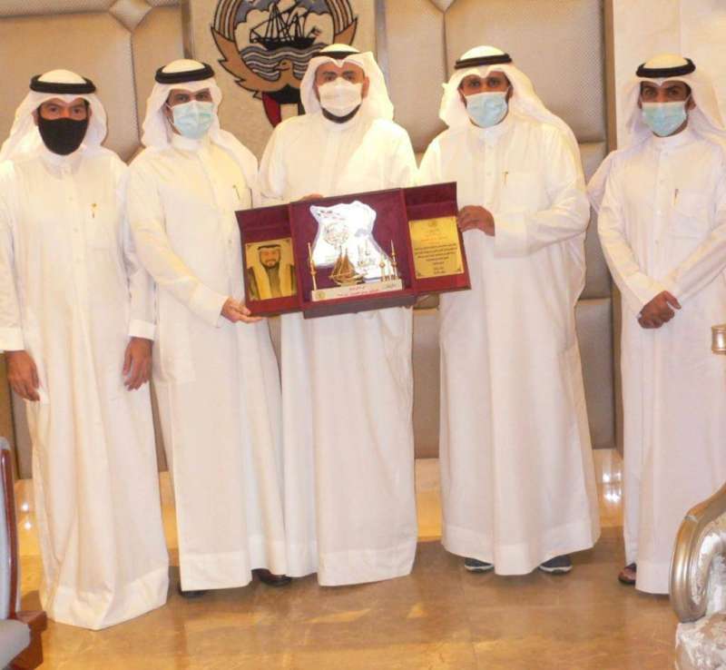 وزير الصحة استقبل وفدا من نقابة العاملين بالوزارة