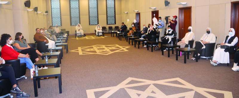 
فخر الدين وبن ناصر يتوسطان حضور الاحتفالية 	(تصوير نايف العقلة)
