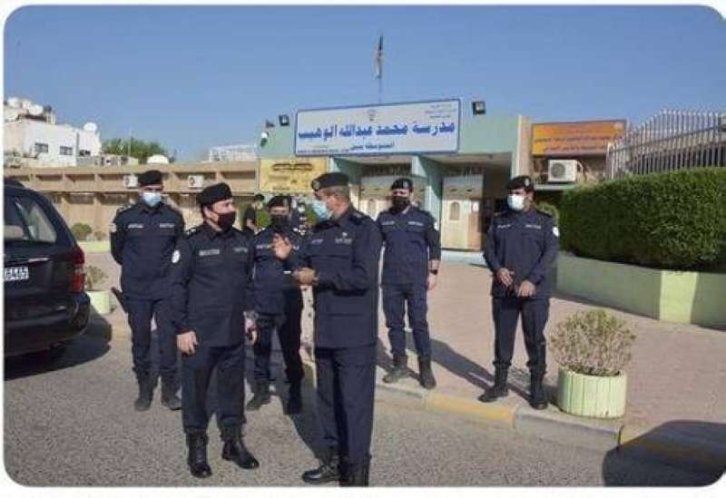 النواف متفقدا المدارس مع انطلاق العام الدراسي