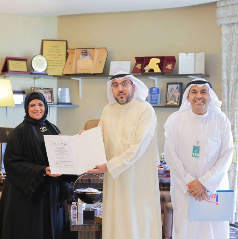 الشاهين يكرم فريق مشروع إعادة تدوير الطعام المهدر لإنتاج الوقود الحيوي «إيثانول» 