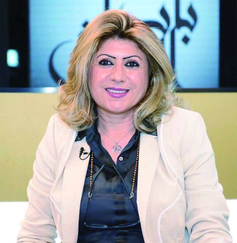 نيفين معرفي
