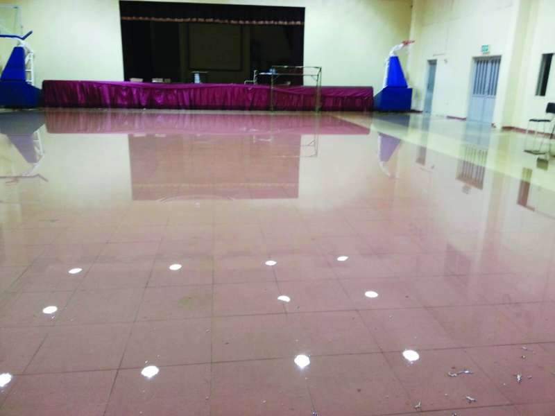 
صورة أرشيفية لمياه الأمطار التي تسربت إلى المدارس في 2018