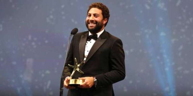 مخرج «ريش» تسلم جائزة جديدة
