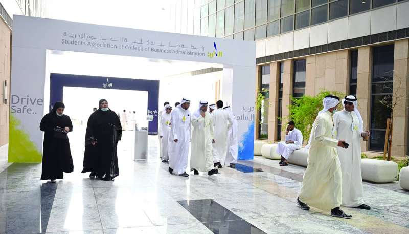 ... ودبت الحياة في أروقة العلوم الإدارية