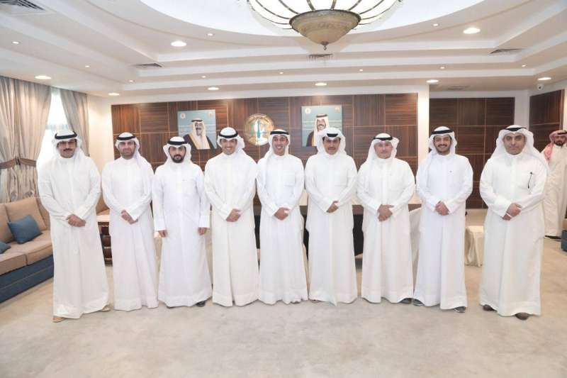  الشريان وأعضاء مجلس إدارة جمعية المحامين 