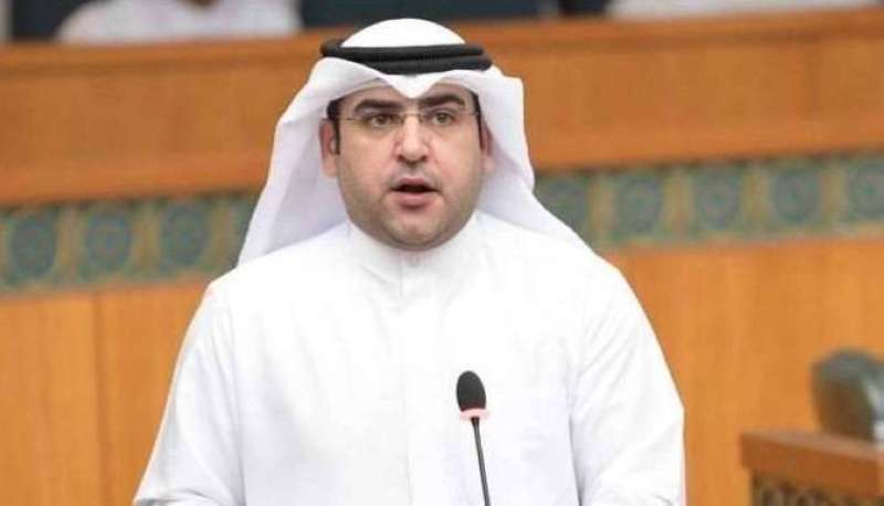 الدكتور عبدالكريم الكندري
