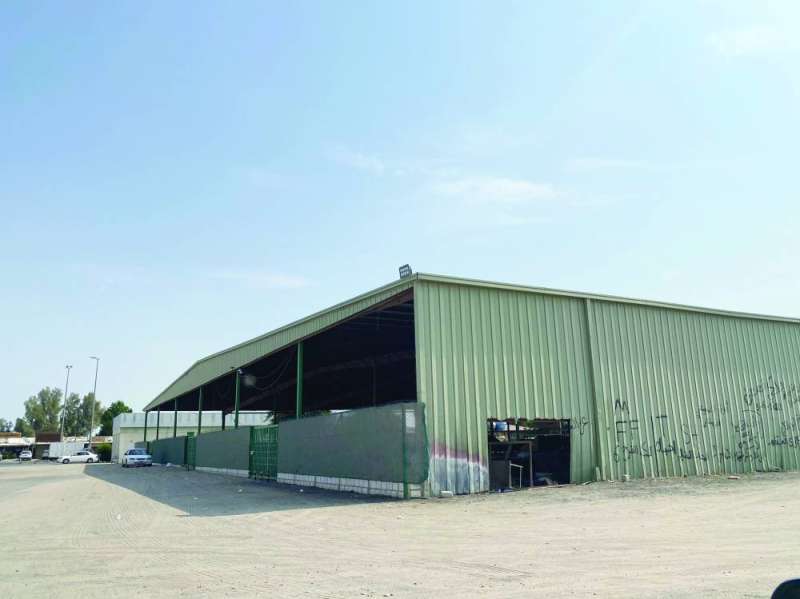 
شبرة الخضار المغلقة منذ سنوات
