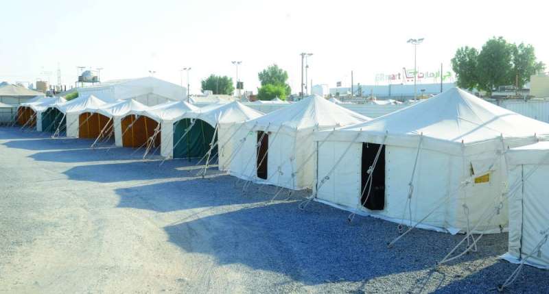 جميع أنواع الخيام متوافرة 	 (تصوير سعود سالم)