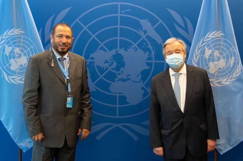 الأمين العام للأمم المتحدة لدى استقباله المعتوق في مقر الأمم المتحدة بنيويورك
