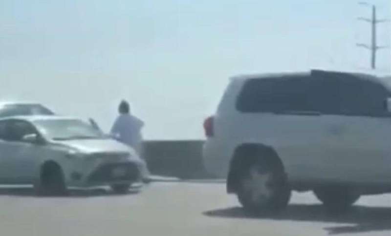 مقطع المشاجرة المتداول.. خارج الكويت 
