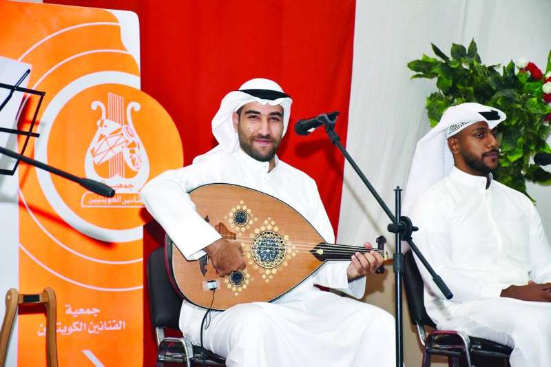 عبدالعزيز علي المفرج
