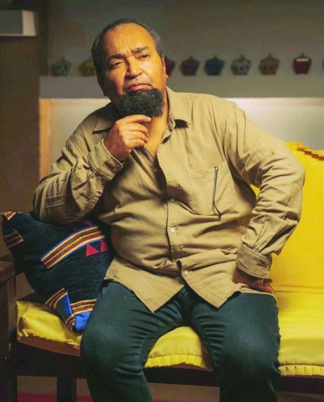 محمد العجيمي في دور «بوعقاب»
