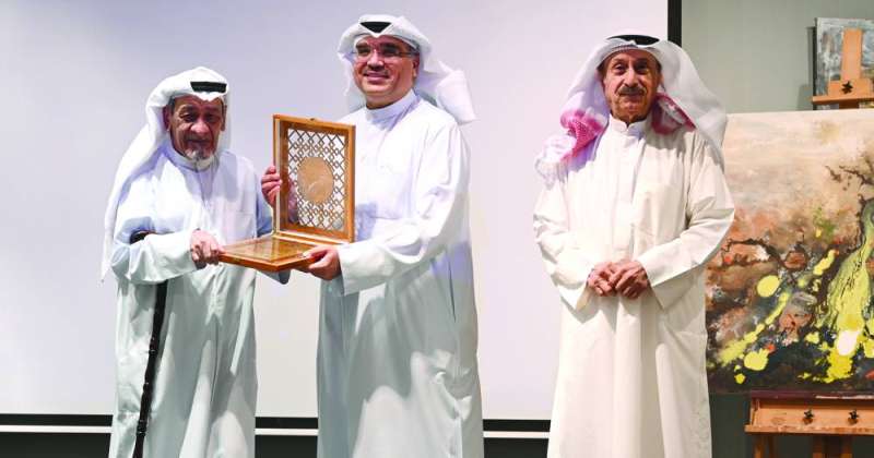 «الفنون التشكيلية» تحتفي بعبدالرضا كمال… رائد فن الكاريكاتير