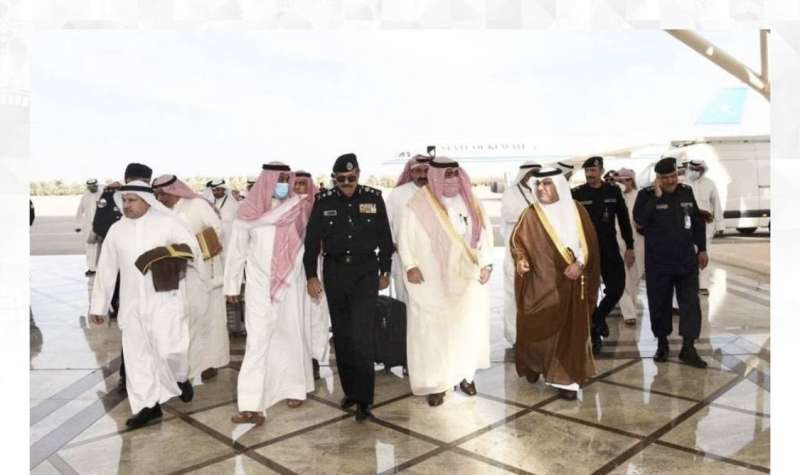 العلي لدى عودته من البحرين