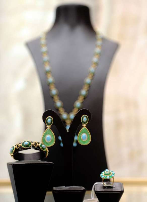 من التشكيلة الجديدة 