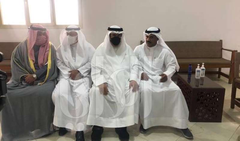 الوزيران المضف والفارس يشاركان في التشييع