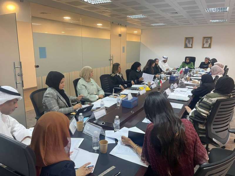 جانب من الحلقة النقاشية