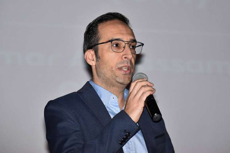 عمر البسام