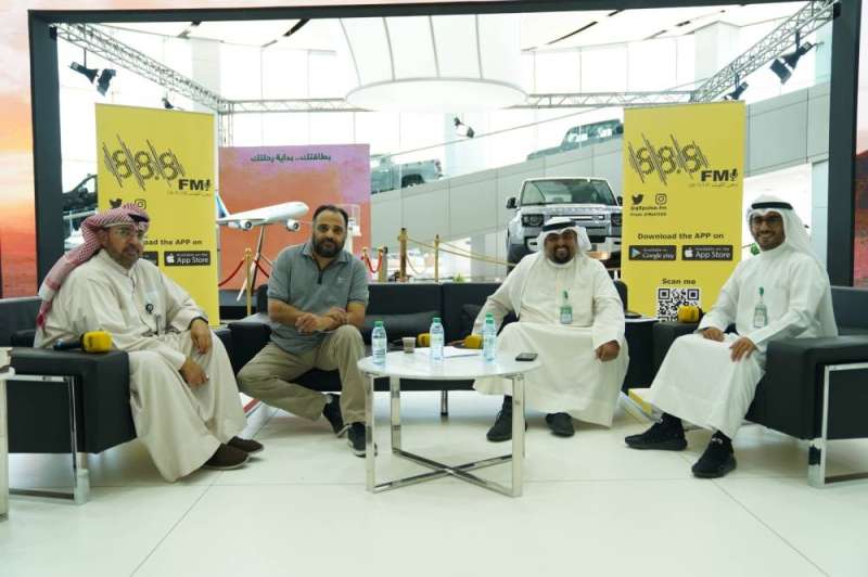 العربيد والسعد خلال اللقاء بحضور ممثل «التجارة»