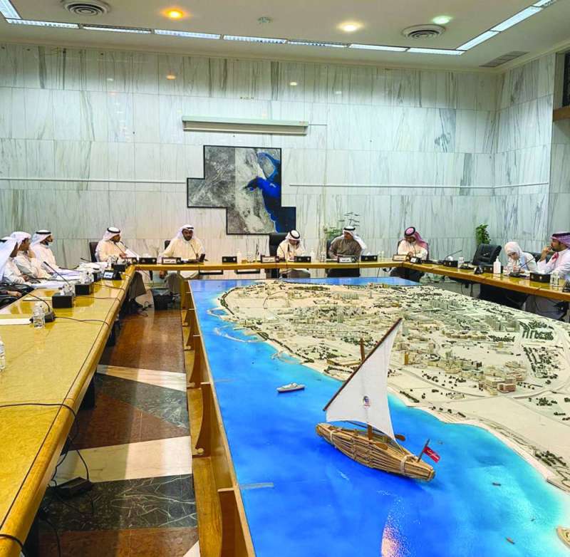 جانب من اجتماع اللجنة الفنية 