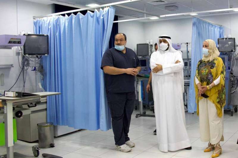 وزير الصحة يتفقد المستشفى الصدري 
