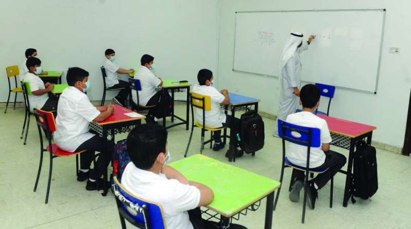 مساعدة الطلبة استعداداً لاختبارات منتصف العام الدراسي