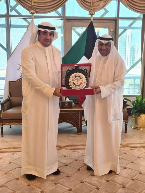 النائب العام بحث مع أمين عام مركز التحكيم التجاري الخليجي التعاون المشترك  