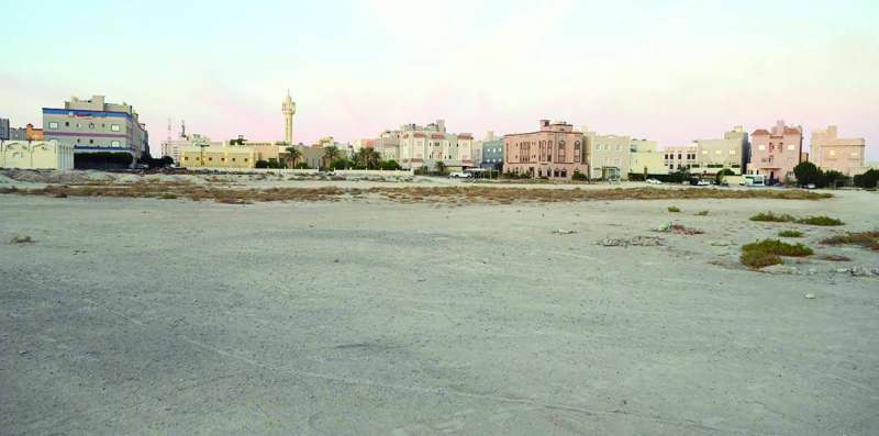 الكثير من أنحاء المنطقة شبه صحراوية	(تصوير نايف العقلة)
