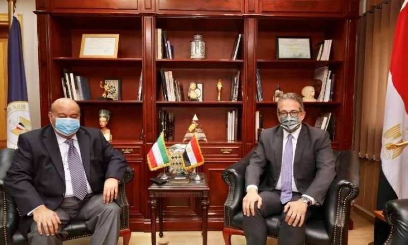 وزير السياحة المصري: العلاقات مع الكويت عميقة ومتميزة في المجالات كافة 
 