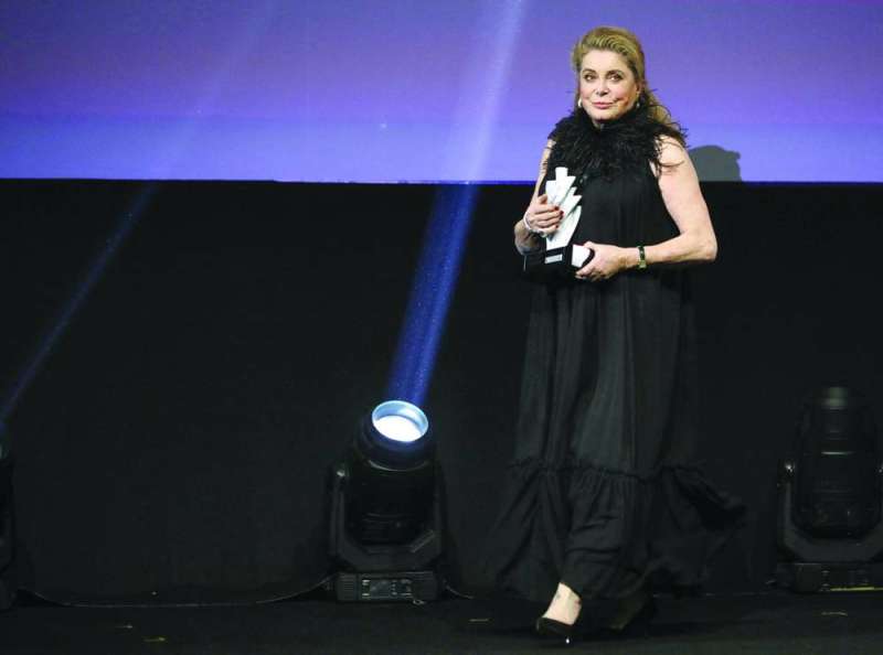 
كاترين دونوف مكرّمة
