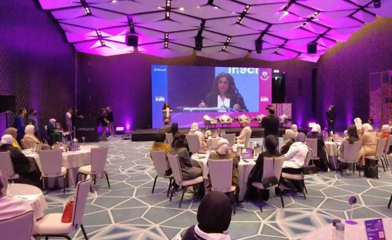 قمة المرأة في مجال تكنولوجيا المعلومات 2021