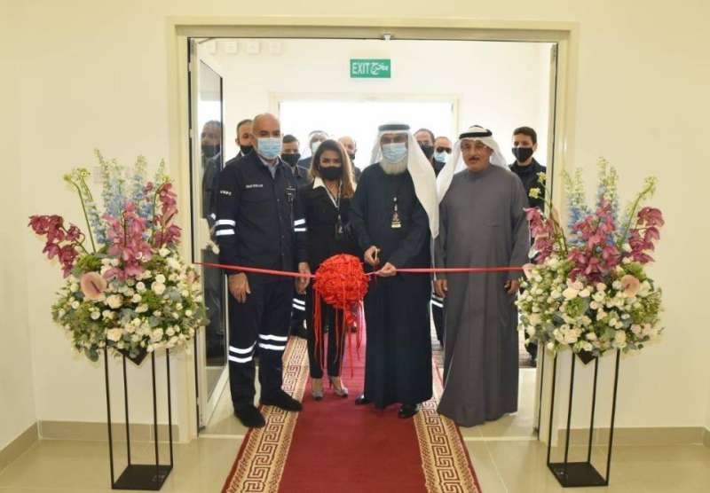 البدر مفتتحا المبنى 