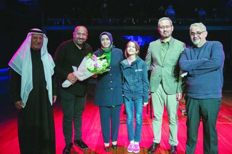 ... ومع السفيرة التركية وعدد من الحاضرين