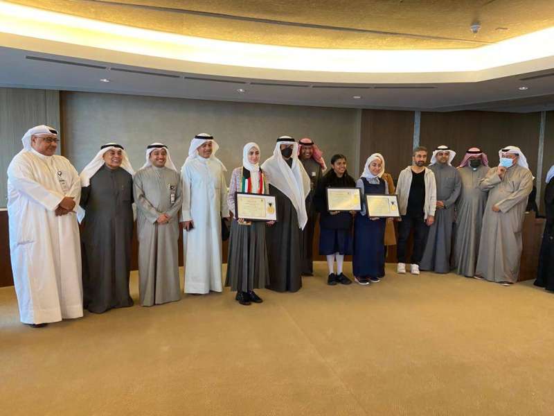 وزير التربية مباركا للفائزات في «مناهزات اللغة العربية»: إنجازات نعتز بها
 