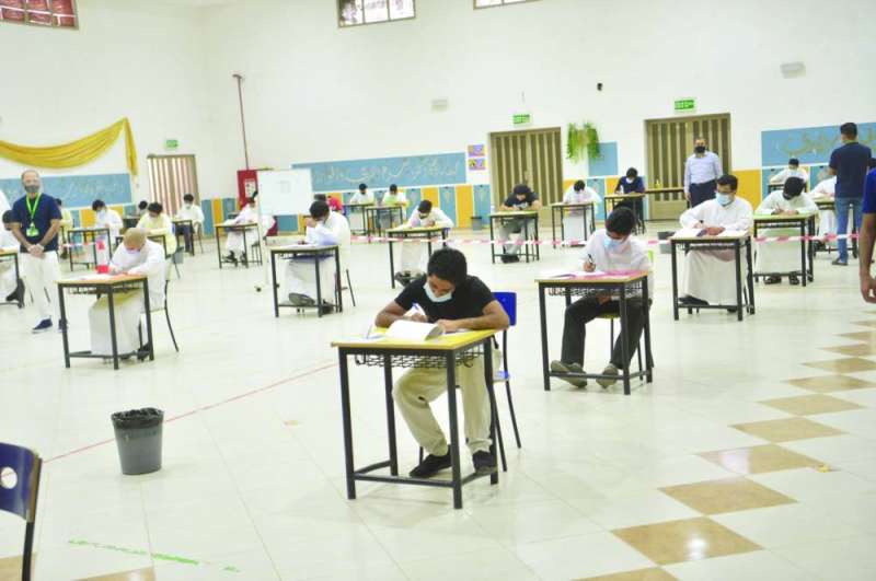 استعدادات مكثفة لاختبارات منتصف العام بالمدارس 	(أرشيفية)
