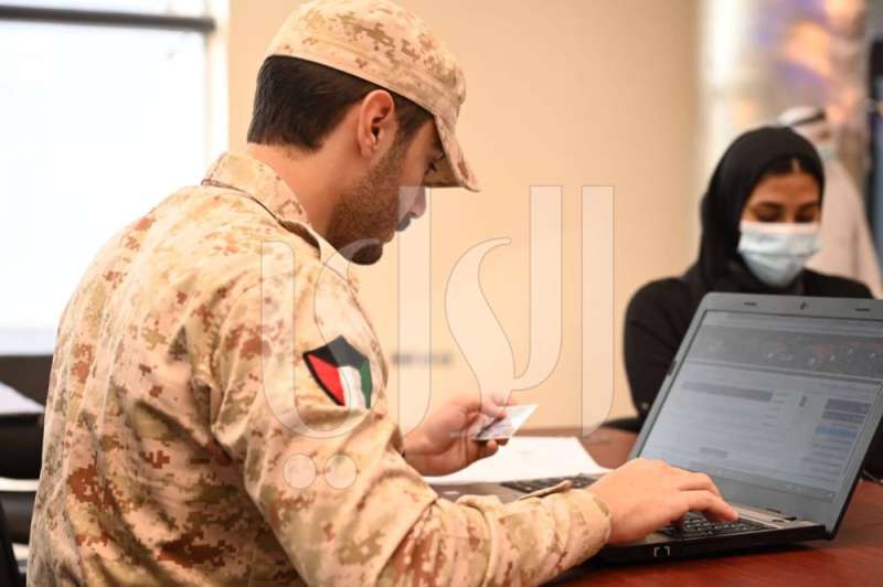 «الدفاع» استقبلت 50 متطوعة للالتحاق بالسلك العسكري
 