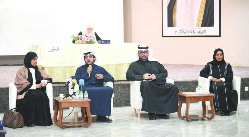 
المتحدثون في الملتقى