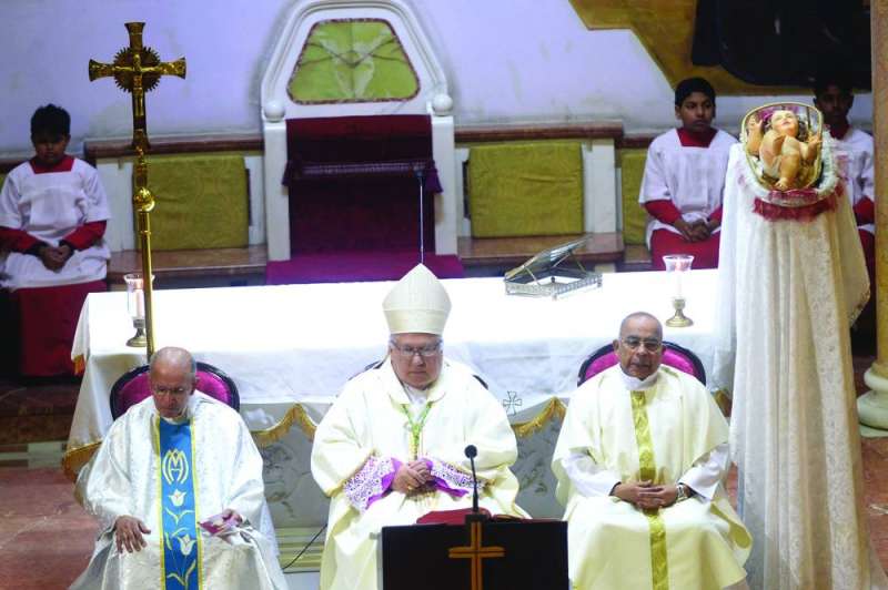 قداس الميلاد في إحدى الكنائس الكويتية (من الأرشيف)