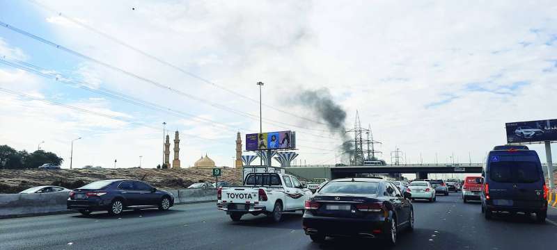 الازدحام المروري الذي تسبّب به الحريق
