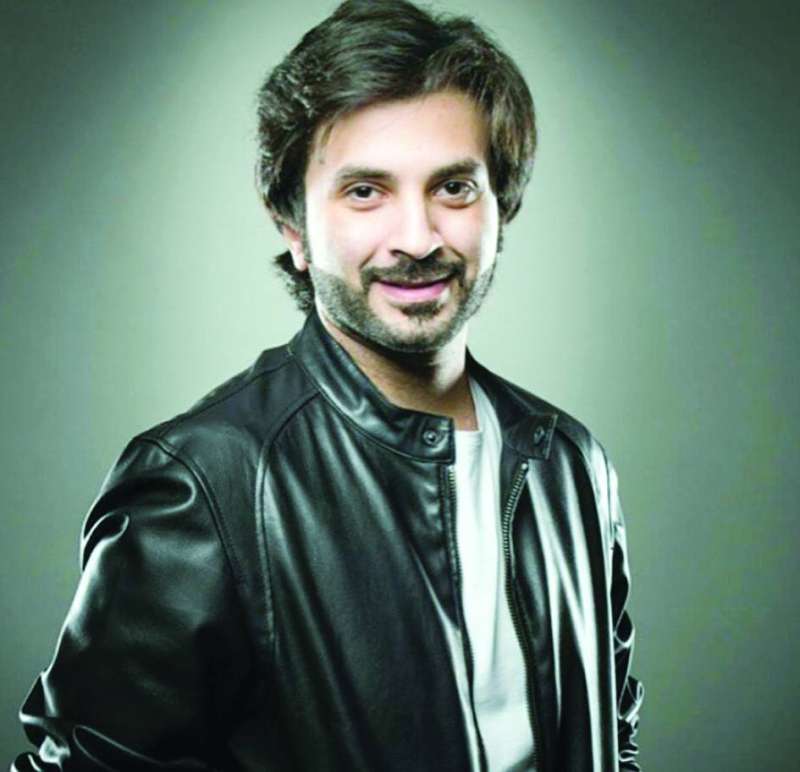 
علي الحسيني
