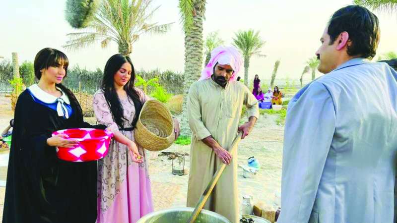 مشهد من «دار غريب»
