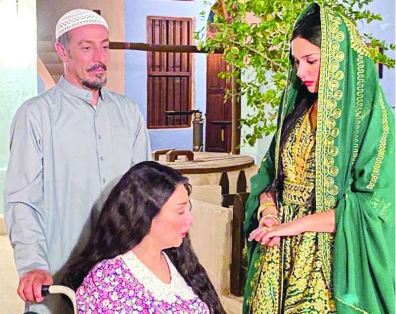 عبدالمحسن النمر وميس كمر وشيماء رحيمي في مشهد من العمل